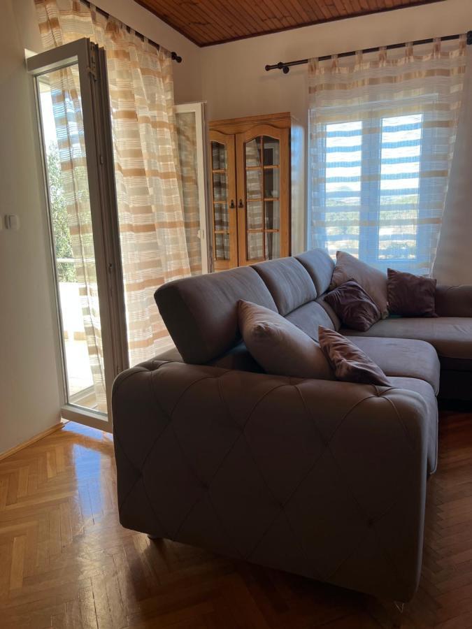 Apartmani Luka Zrnovo Экстерьер фото